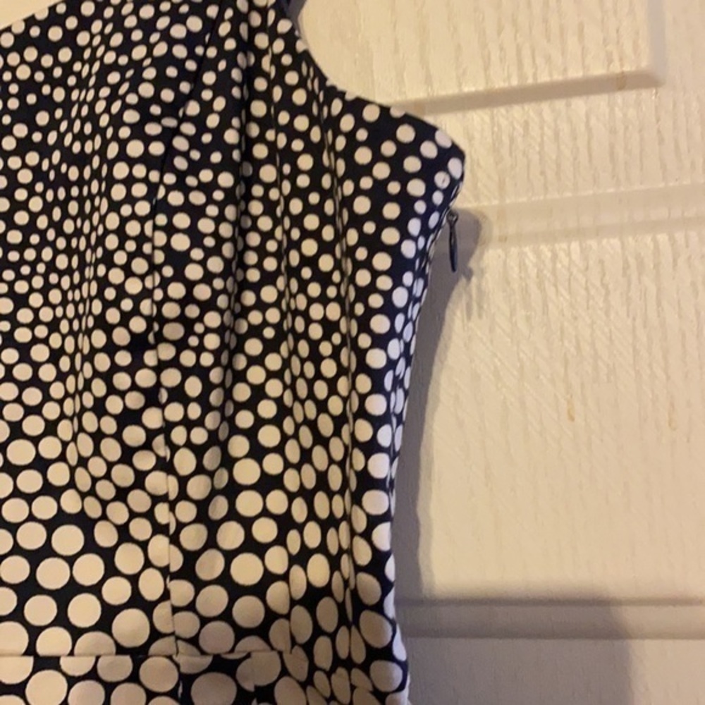 Loft dress‎ - Picture 3 of 5